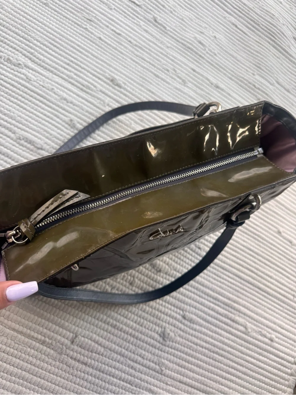 Coach Patent Signature Tote Olive m Large Shoulder Bag Y2K Chic
